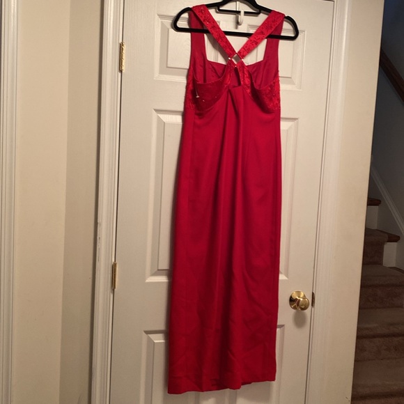 NWOT Liz Claiborne Red Sleeveless Dress…size 10 - Picture 2 of 6